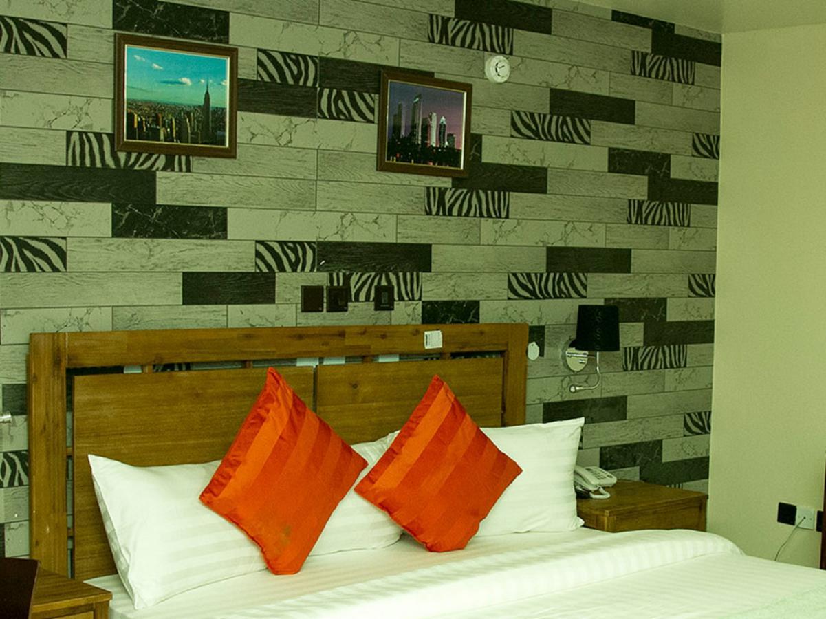 Villa Toscana Hotel And Suits Lagos Exterior foto